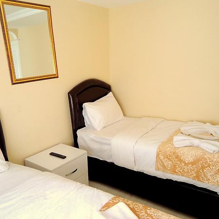 Tolga Hotel Istanbul Exterior foto