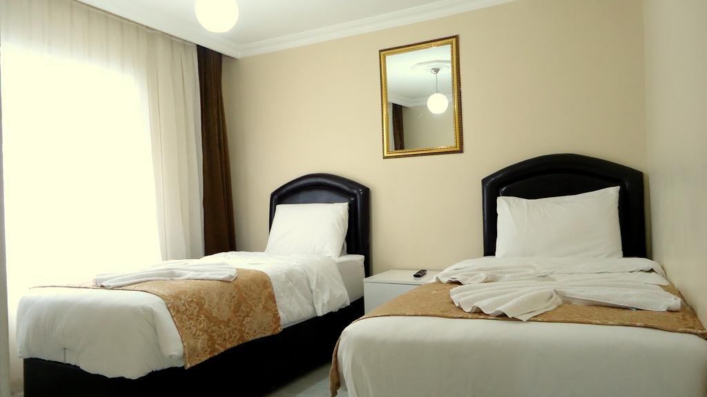 Tolga Hotel Istanbul Exterior foto