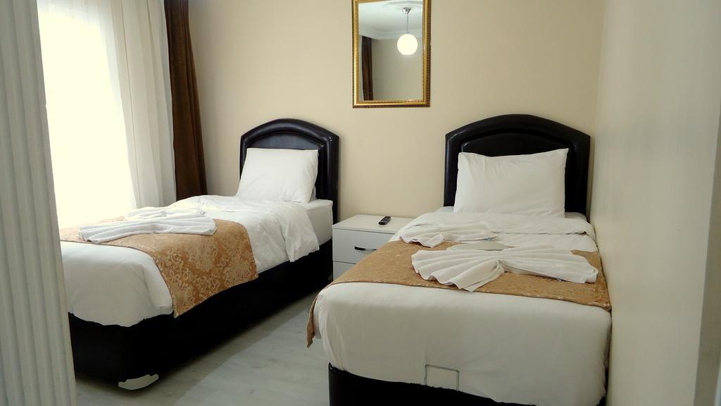 Tolga Hotel Istanbul Exterior foto