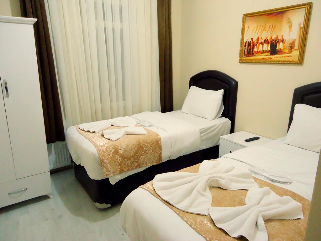 Tolga Hotel Istanbul Exterior foto