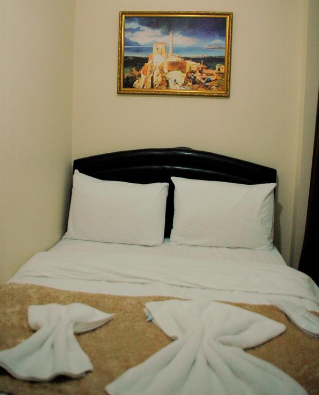 Tolga Hotel Istanbul Exterior foto